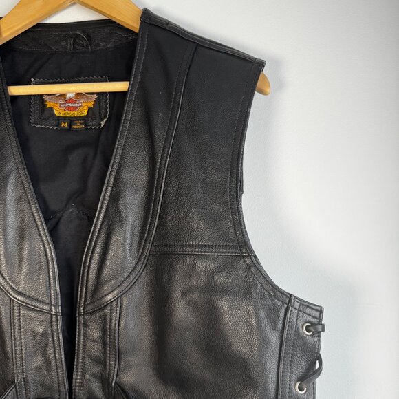 Harley-Davidson Men's Genuine Leather Black Biker Leather VTG Conghos Vest - M - Picture 2 of 10